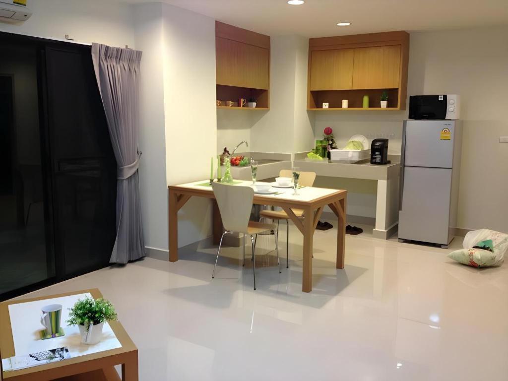 Ipremium Sukhumvit 81 Hotel Bangkok Exterior photo