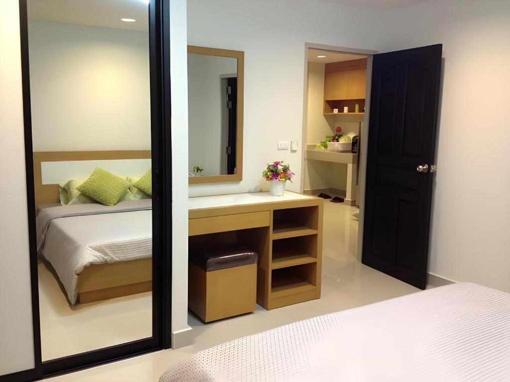 Ipremium Sukhumvit 81 Hotel Bangkok Exterior photo